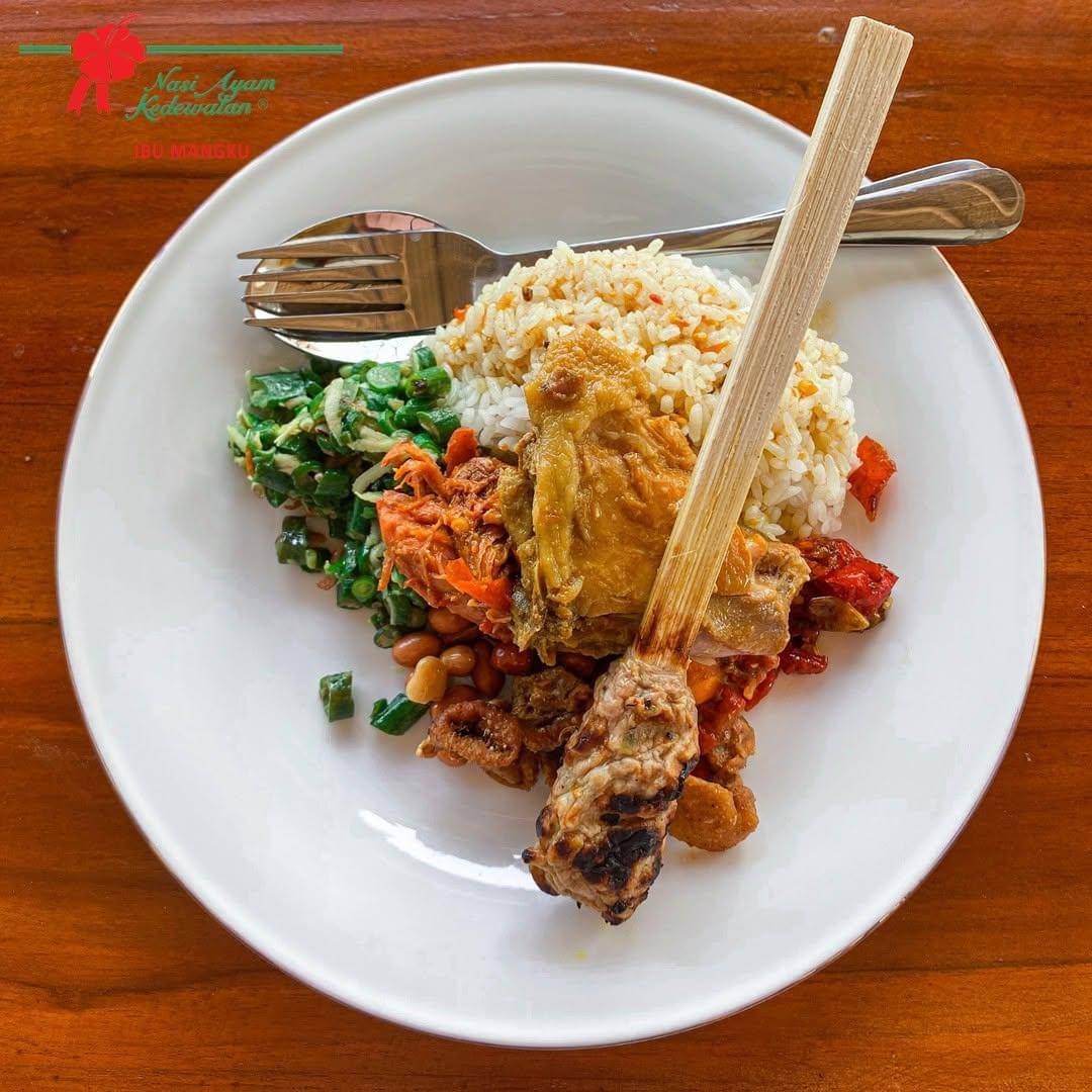 ilustrasi nasi ayam kedewatan
