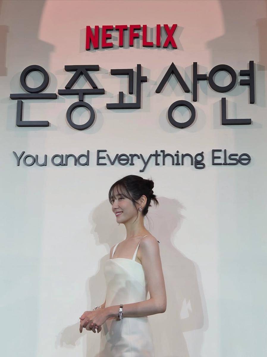 potret Park JI Hyun (instagram.com/voyavivirel)
