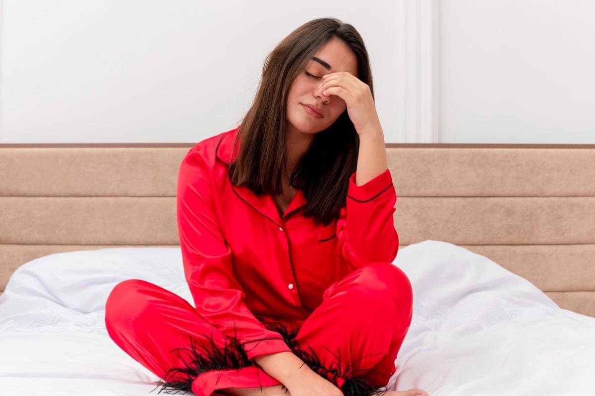 ilustrasi perempuan tidak bisa tidur