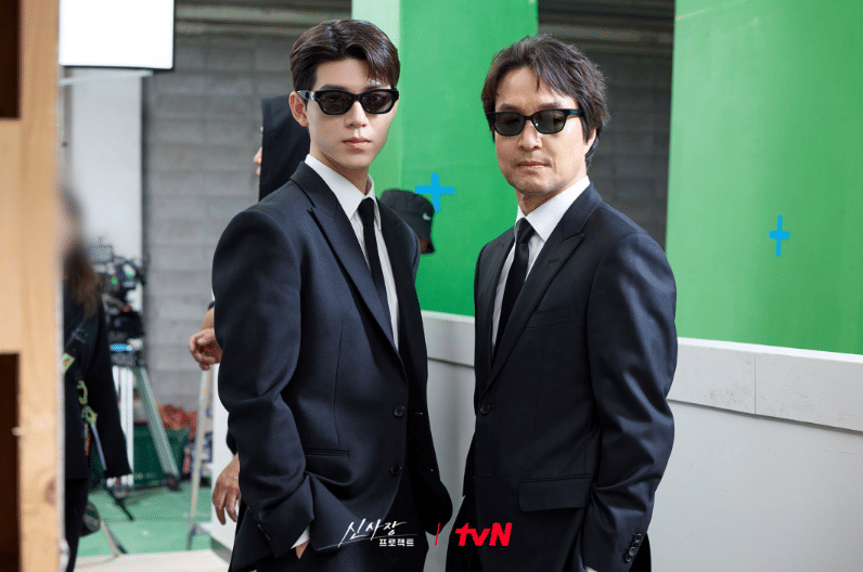 Han Suk Kyu dan Bae Hyun Sung di drama Shin’s Project (Dok. tvN/Shin’s Project)