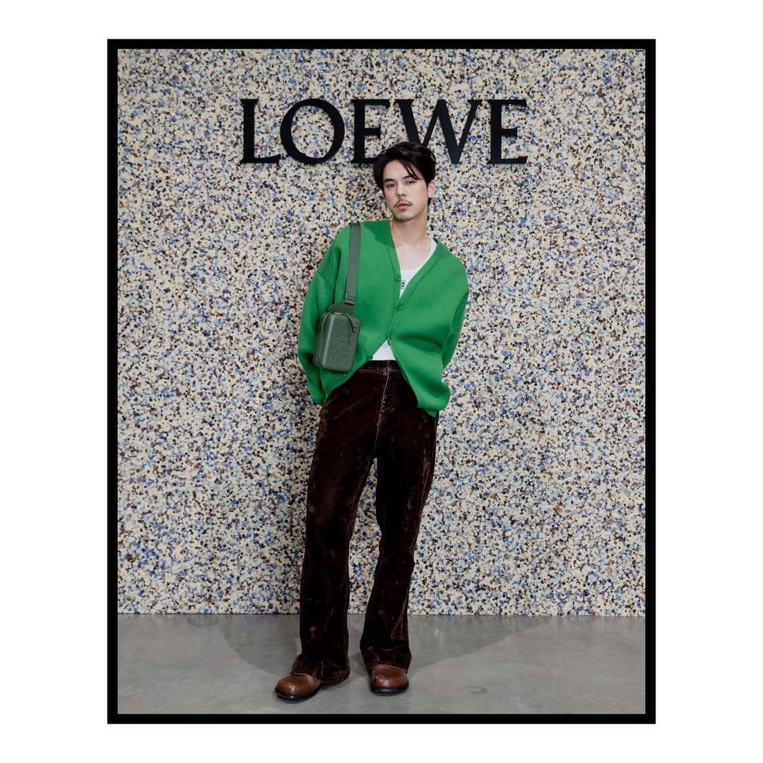 Gaya Tas ala Peach Pachara 