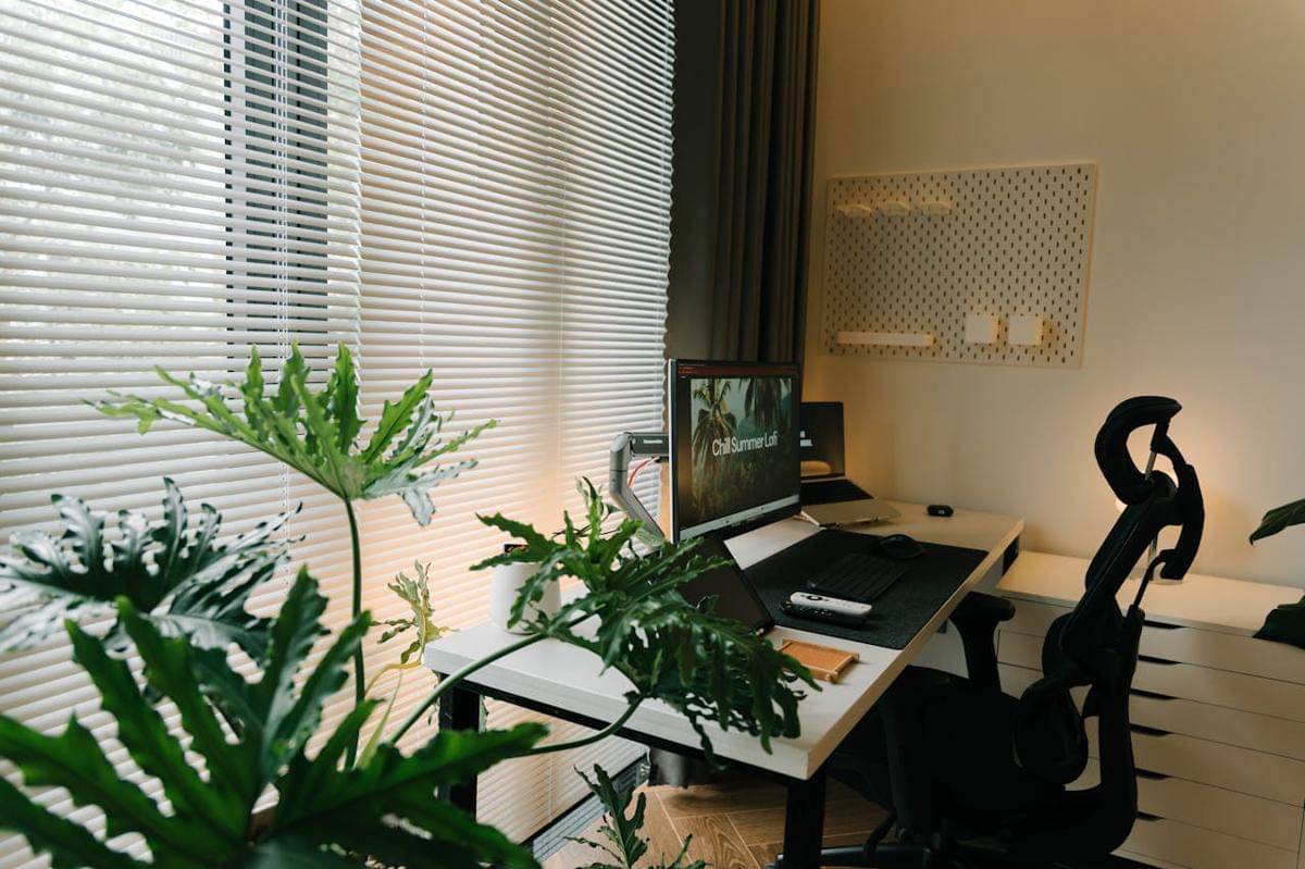 kursi ergonomis