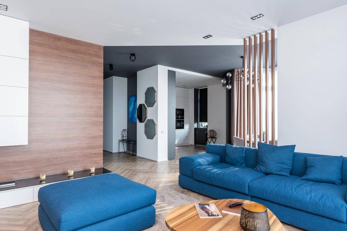 ilustrasi interior rumah gaya mediterania (pexels.com/Max Vakhtbovycn)