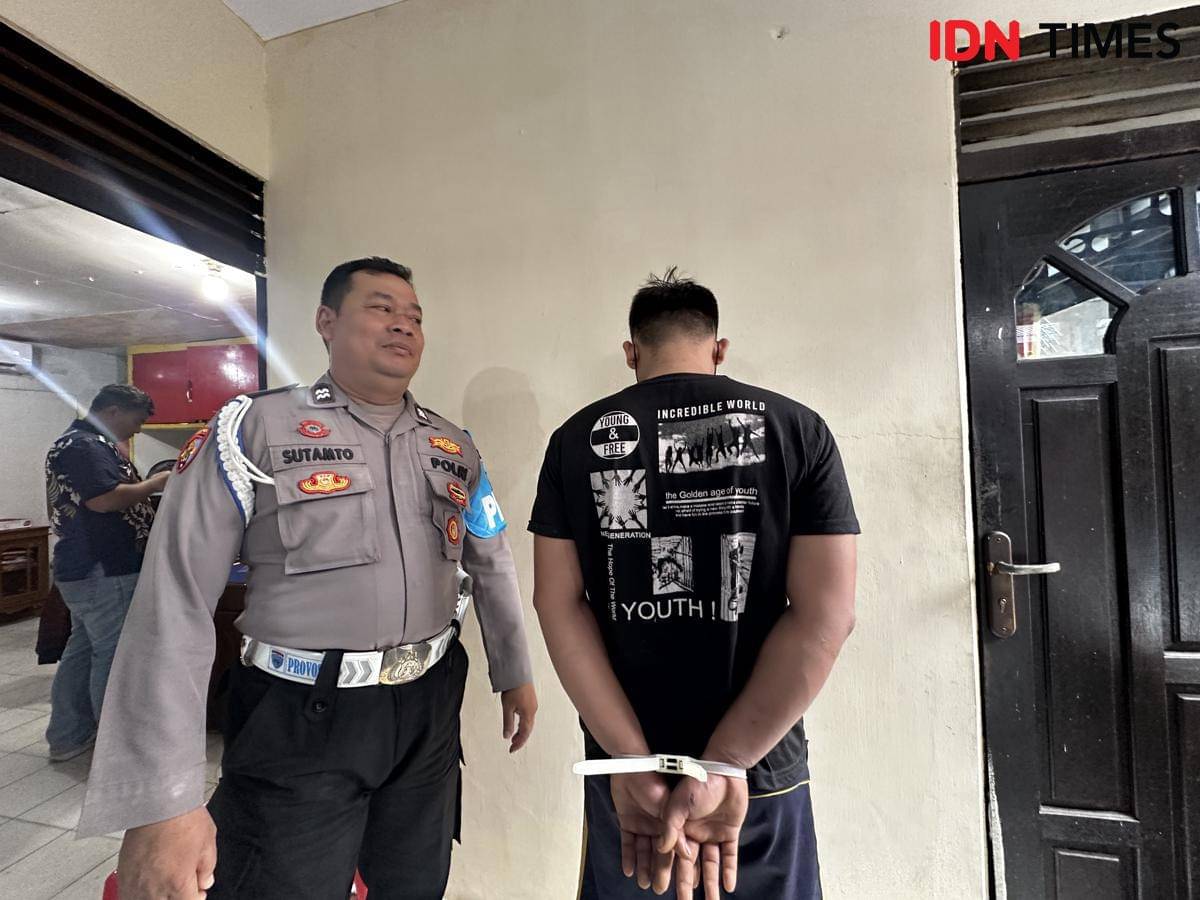 Polisi ungkap kasus pencurian dengan pemberatan.