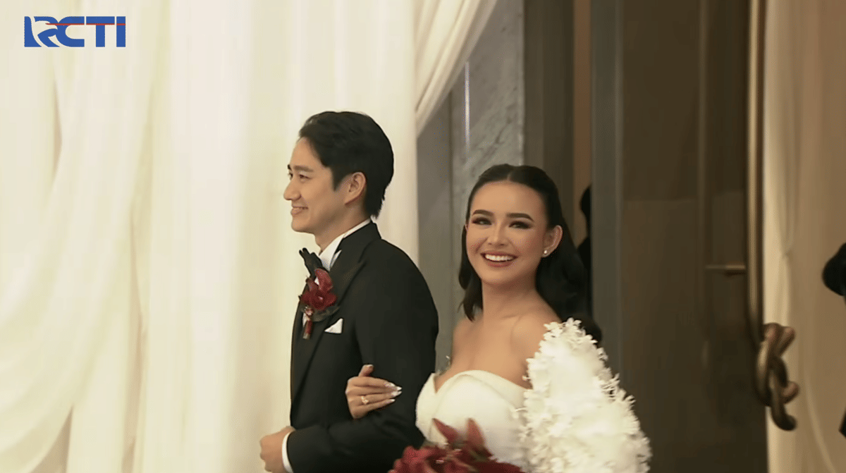 Amanda Manopo dan Kenny Austin (dok. RCTI via youtube.com/officialRCTI)