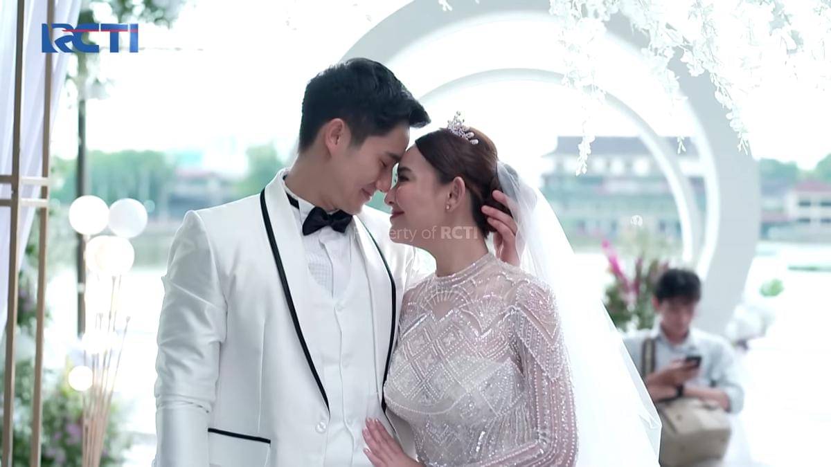 Potret Amanda Manopo dan Kenny Austin menikah di sinetron Cinta Yasmin