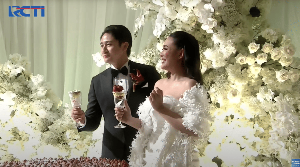 Amanda Manopo dan Kenny Austin (dok. RCTI via youtube.com/officialRCTI)