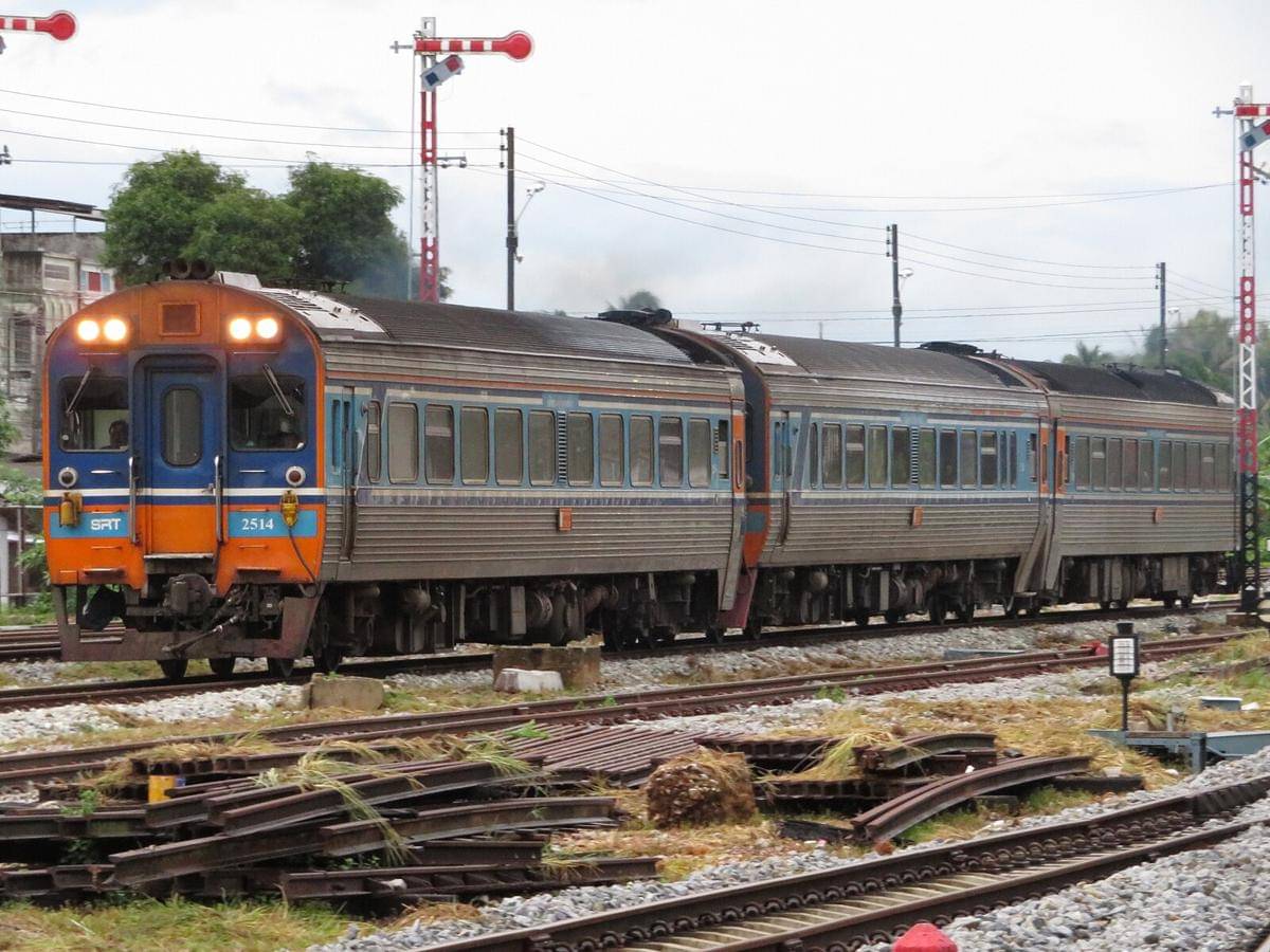 potret kereta di Thailand
