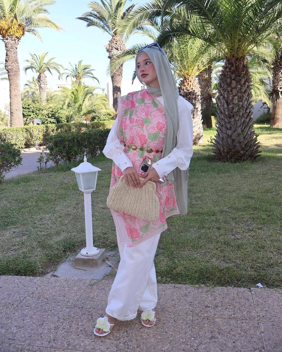 Lina Karoui (instagram.com/leena_karwi)