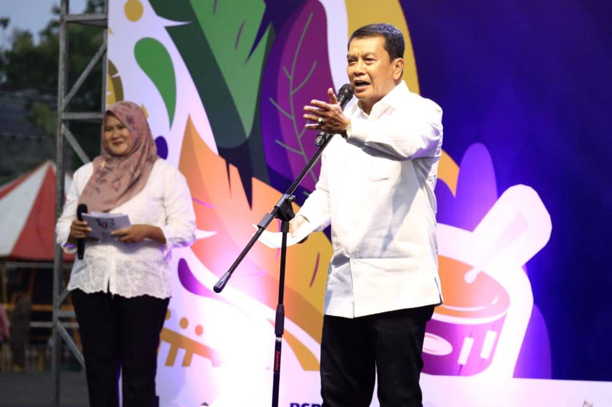 Bupati Tangerang, Maesyal Rasyid saat membuka gelaran HUT ke-393 Kabupaten Tangerang (dok. Pemkab Tangerang)