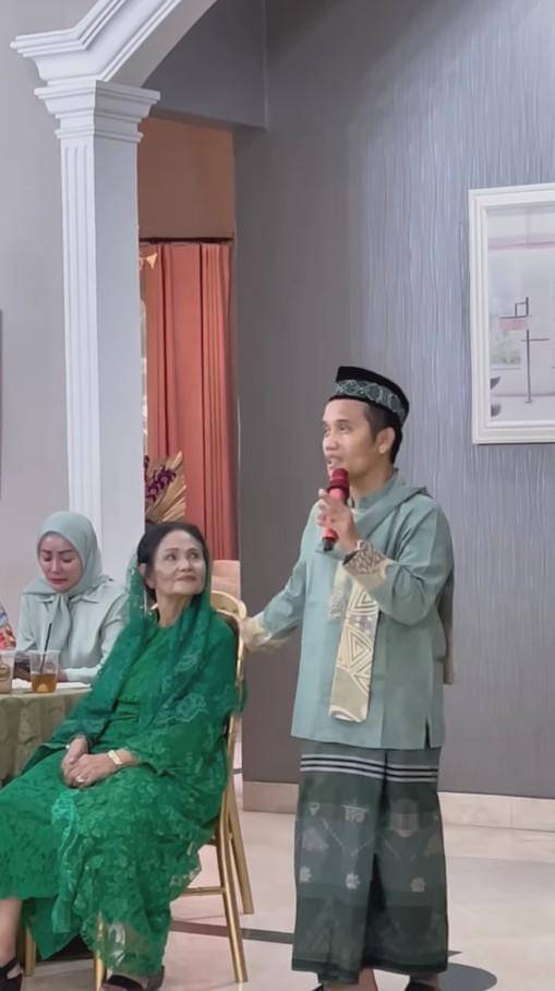 ulang tahun ibunda Krisdayanti (Instagram.com/krisdayantilemos)