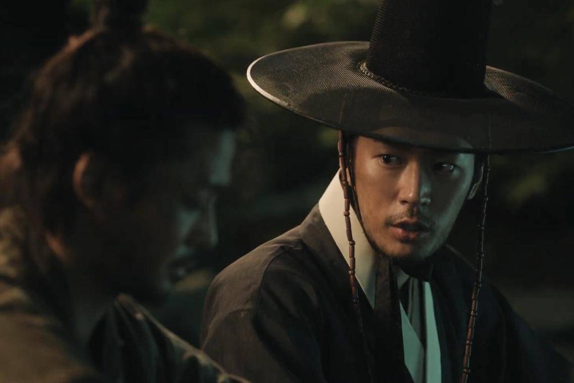 Jung Chun (Park Seo Ham) dan Jang Si Yul (Rowoon) dalam drakor The Murky Stream (dok. Disney+ Hotstar/The Murky Stream)