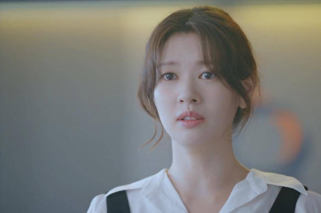 Yoo Merry (Jung So Min) dalam drakor Would You Marry Me