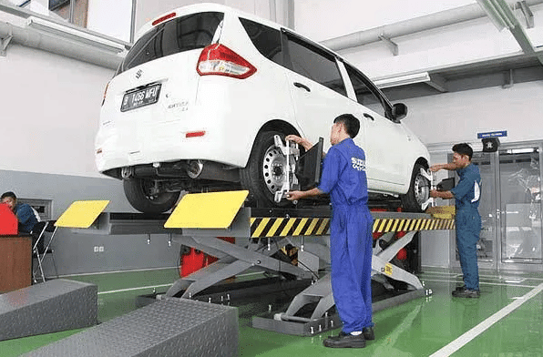 ilustrasi spooring dan balancing (suzuki.co.id)