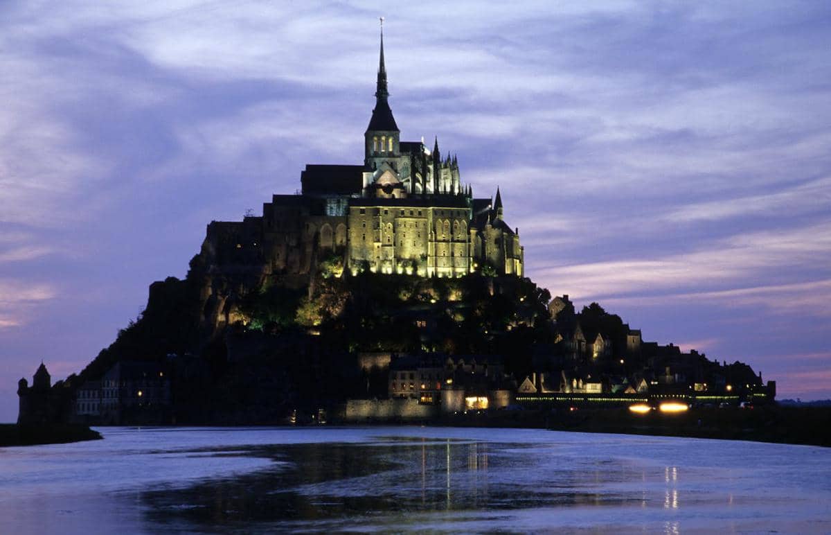 Potret Mont-Saint-Michel 