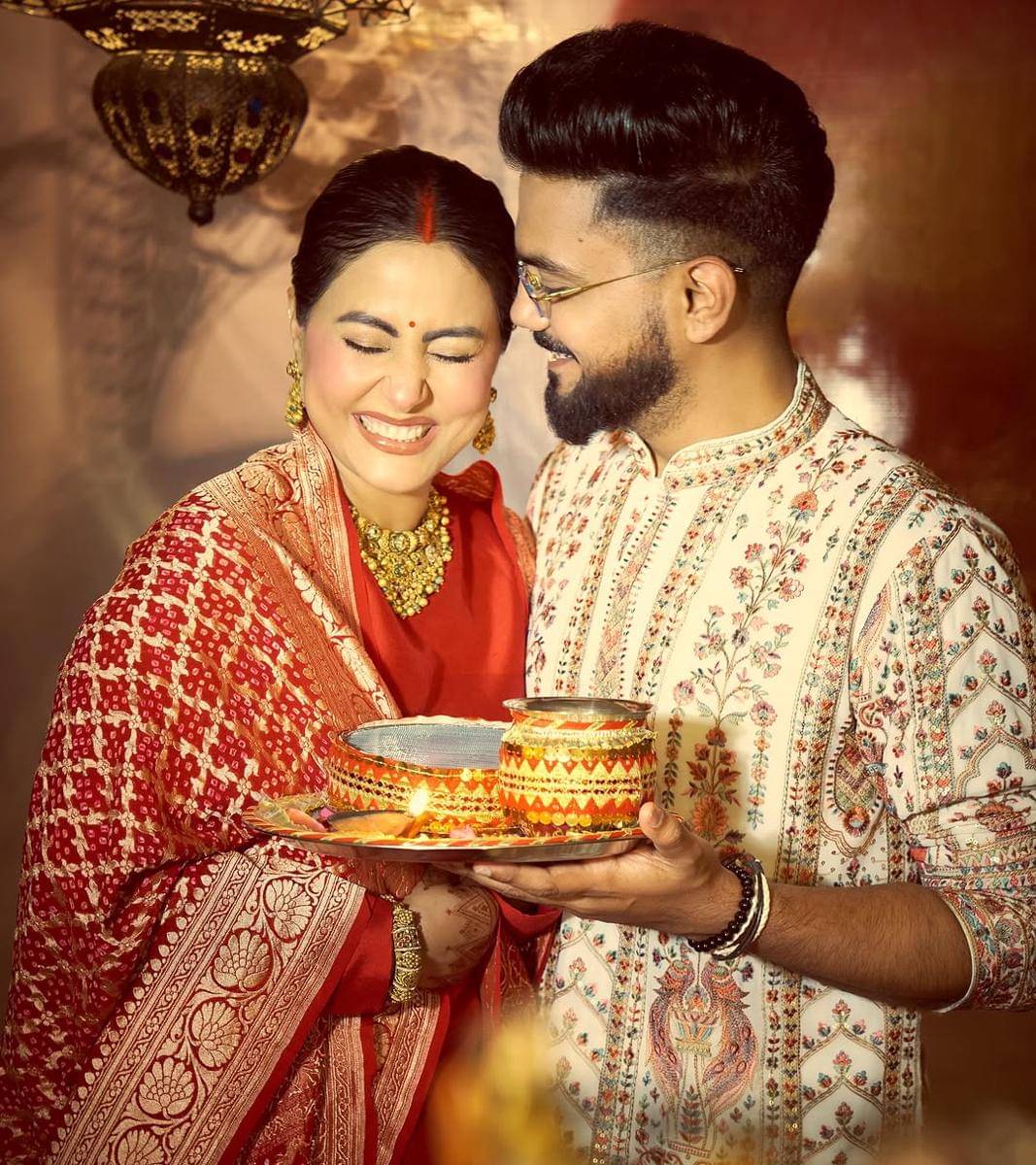 Hina Khan dan suami