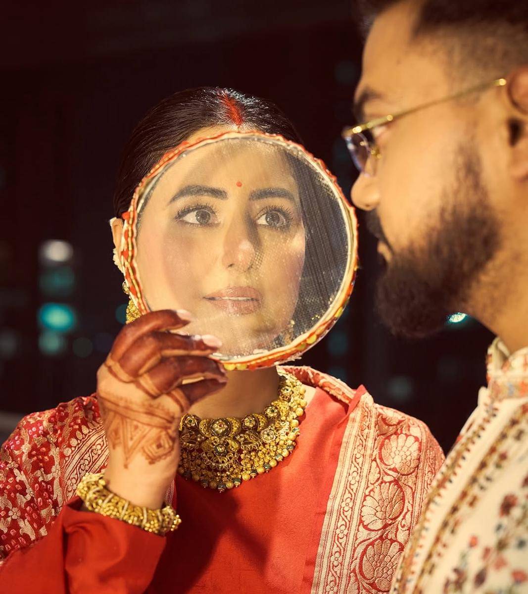 Hina Khan dan suami