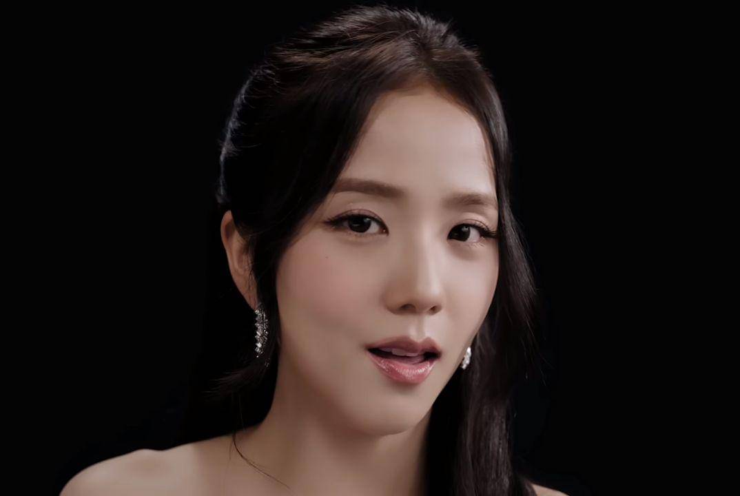 Cuplikan special video lagu "Your Love" milik Jisoo BLACKPINK (youtube.com/JISOO)
