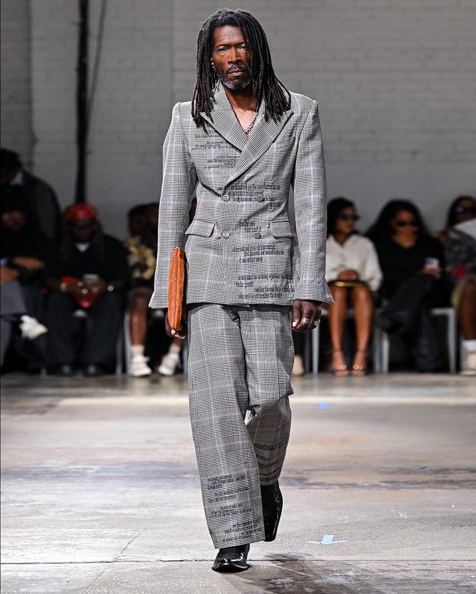 Koleksi Who Decides War S/S '26 di New York Fashion Week (instagram.com/whodecideswar)