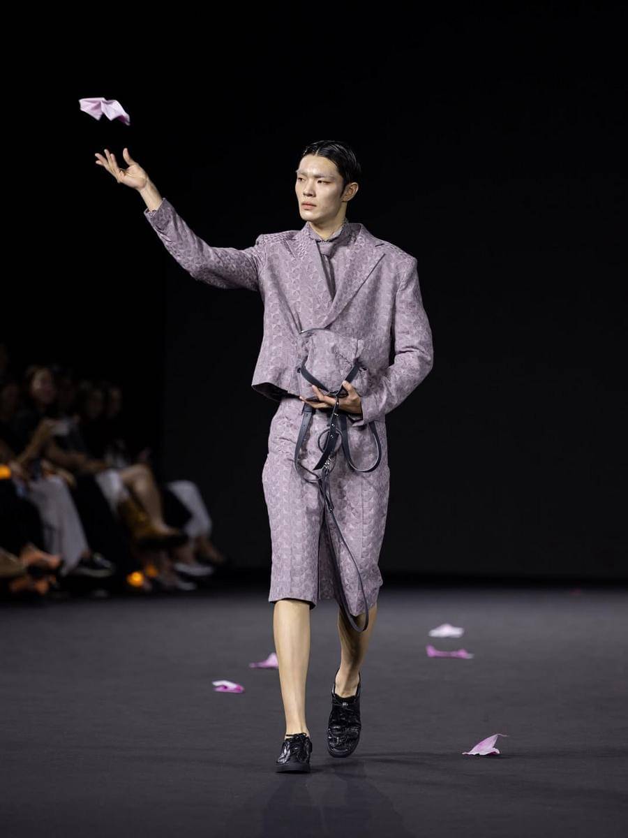 Koleksi Ceeann S/S '26 di Seoul Fashion Week (instagram.com/ceeann_official)