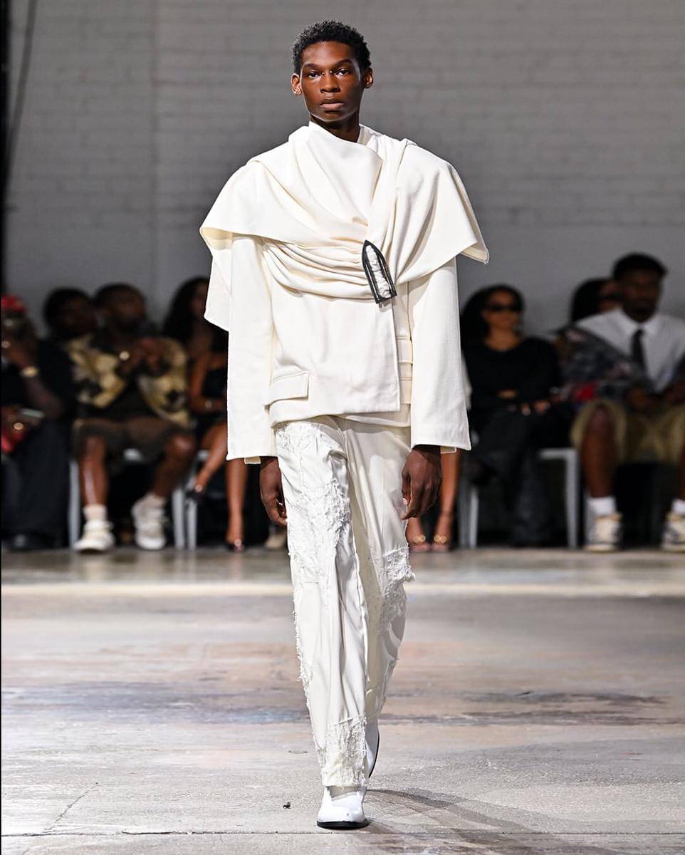 Koleksi Who Decides War S/S '26 di New York Fashion Week (instagram.com/whodecideswar)