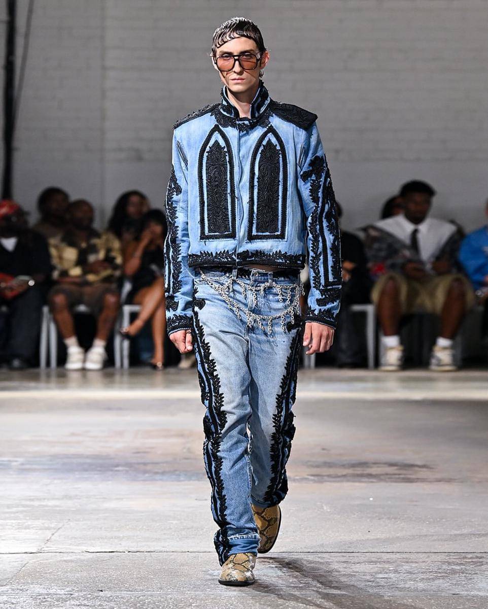 Koleksi Who Decides War S/S '26 di New York Fashion Week (instagram.com/whodecideswar)