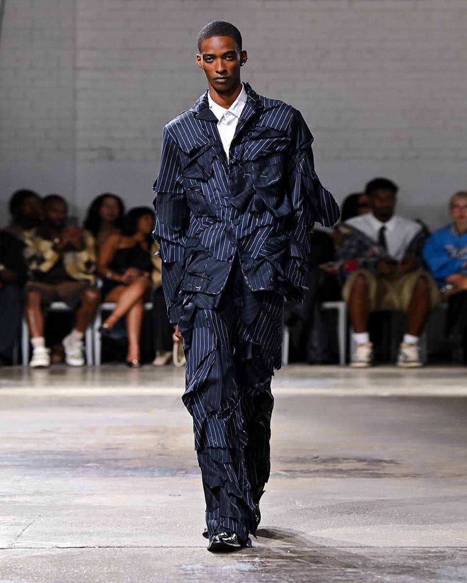 Koleksi Who Decides War S/S '26 di New York Fashion Week (instagram.com/whodecideswar)
