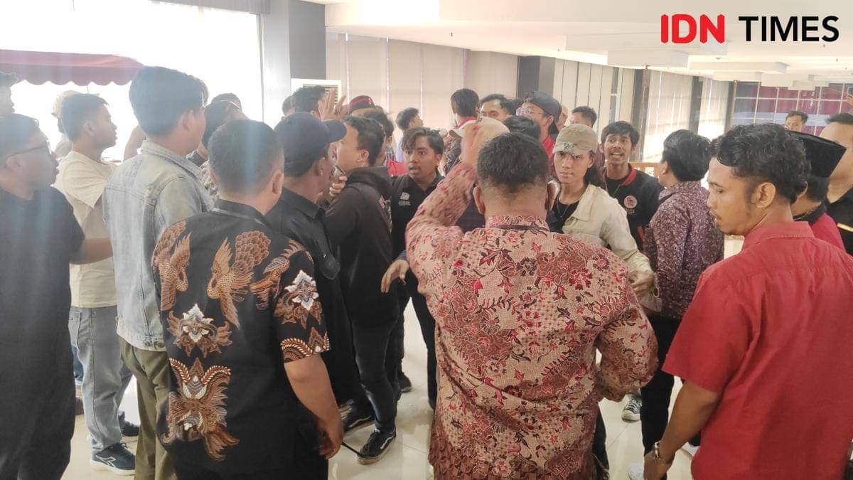 Konfercab ke-3 PA GMNI Kota Bekasi ricuh.