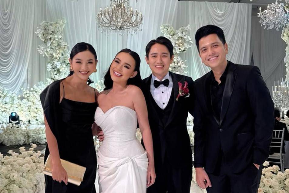 Glenca Chysara di pernikahan Amanda Manopo 