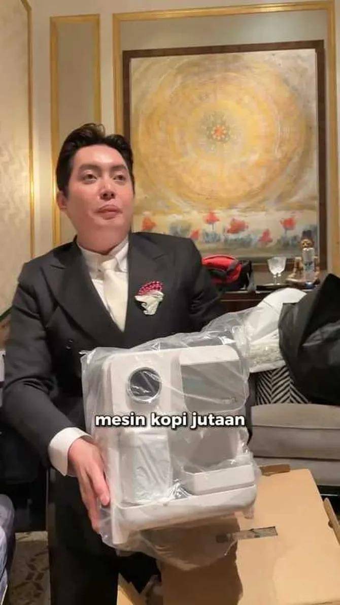suvenir mewah pernikahan artis