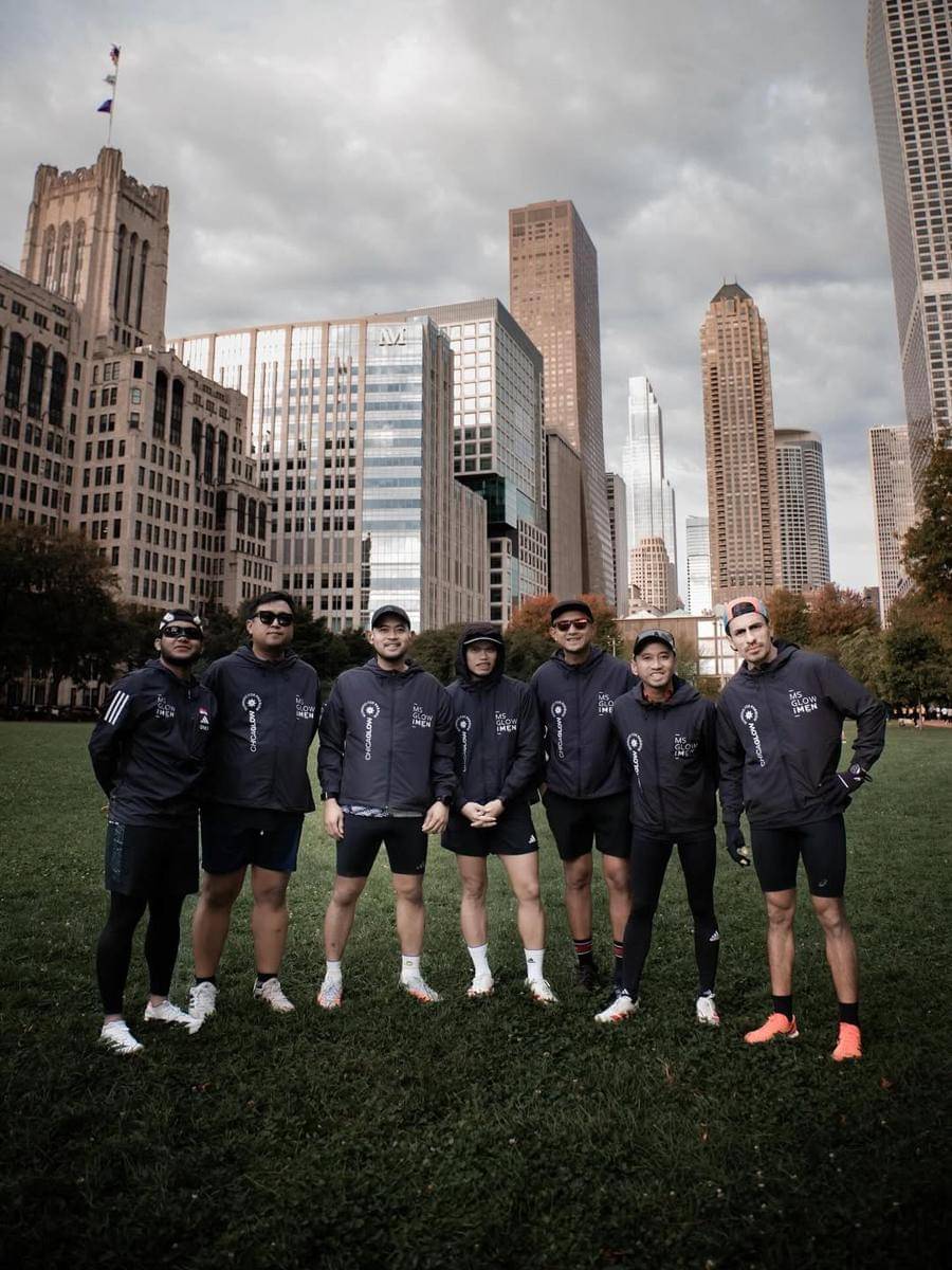 Potret Wanda Hara ikut Chicago Marathon 