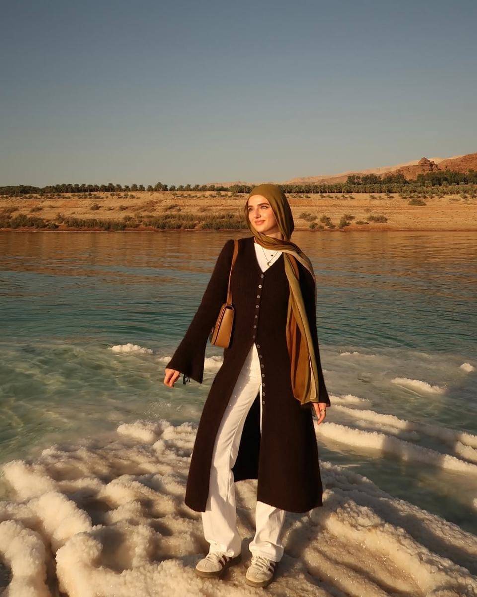 Noura Abdi (instagram.com/nouraabdi_)