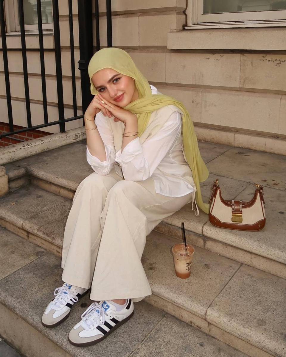 Noura Abdi (instagram.com/nouraabdi_)