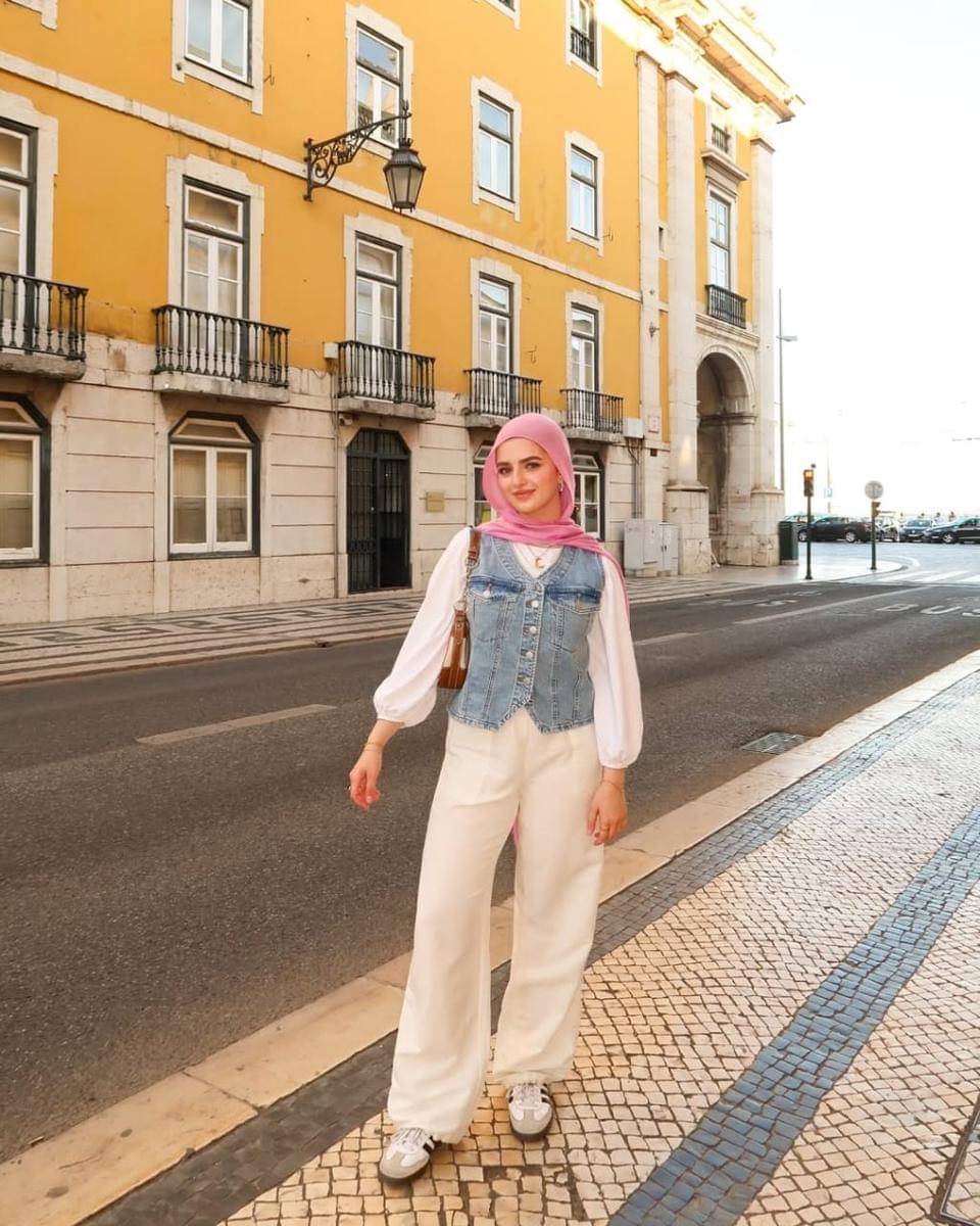 Noura Abdi (instagram.com/nouraabdi_)