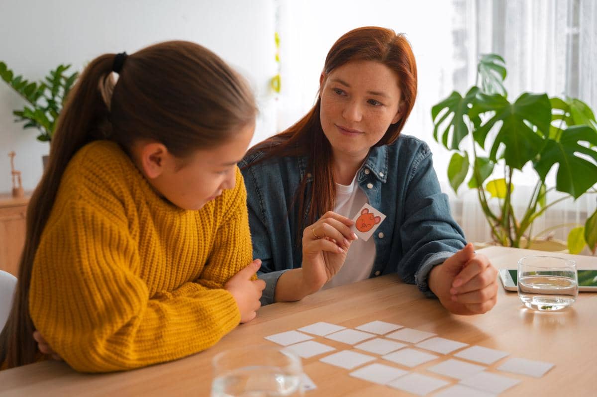 Ilustrasi anak bersama ibu
