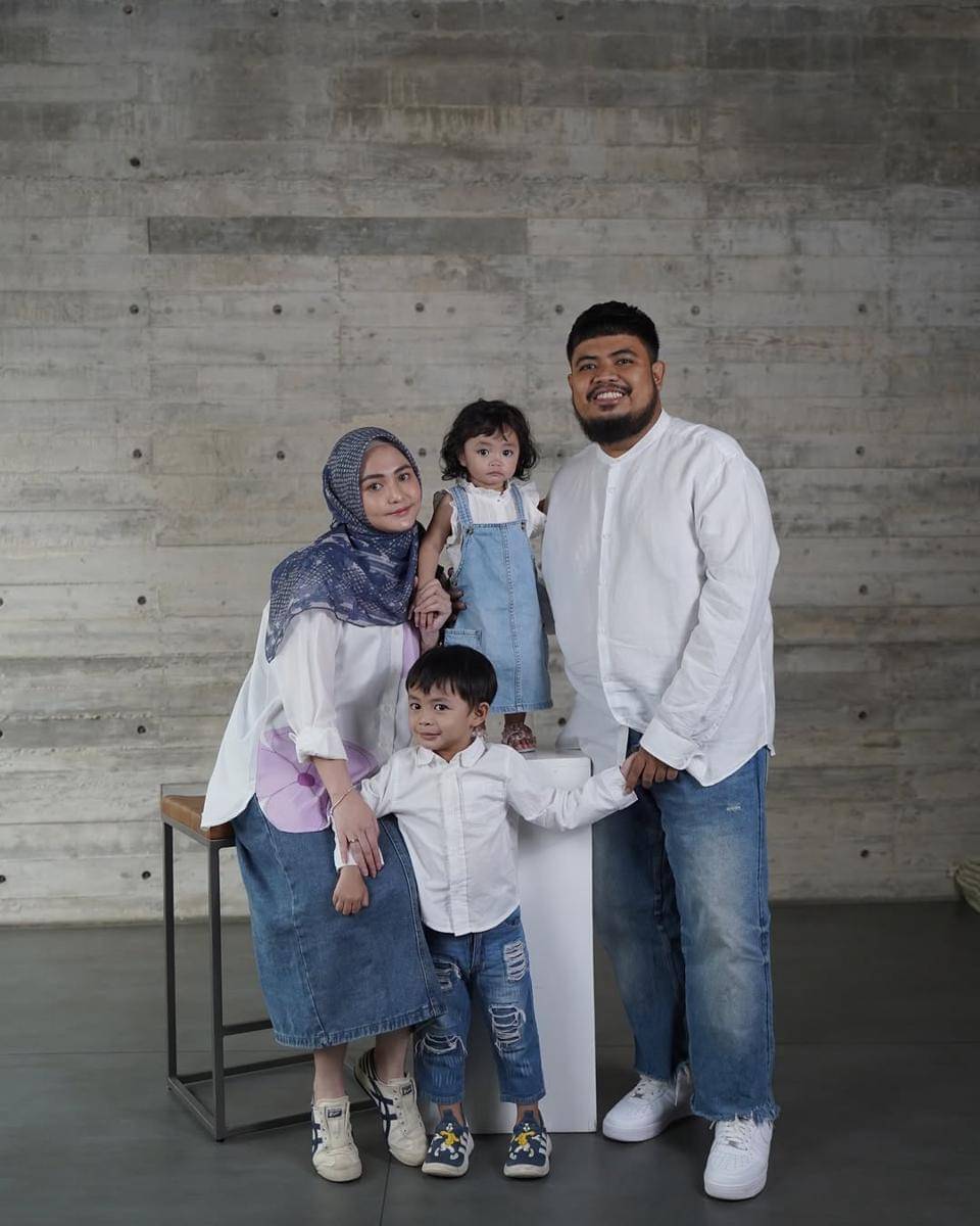 OOTD Kasual Sampai Formal ala Rigen (instagram.com/rigensih)