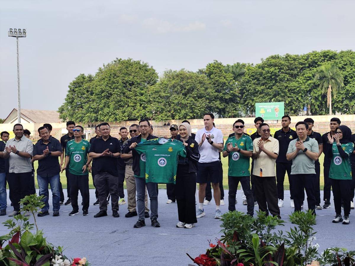 Jersey Utama Berwarna Hijau, Nusantara Lampung FC: Warisan PSBL