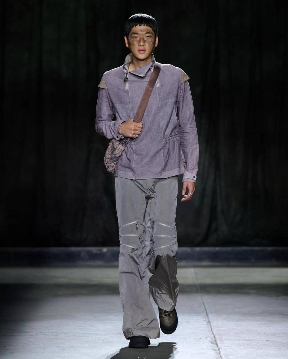 Koleksi Charlie Constantinou S/S '26 di London Fashion Week (instagram.com/charlieconstantinou)