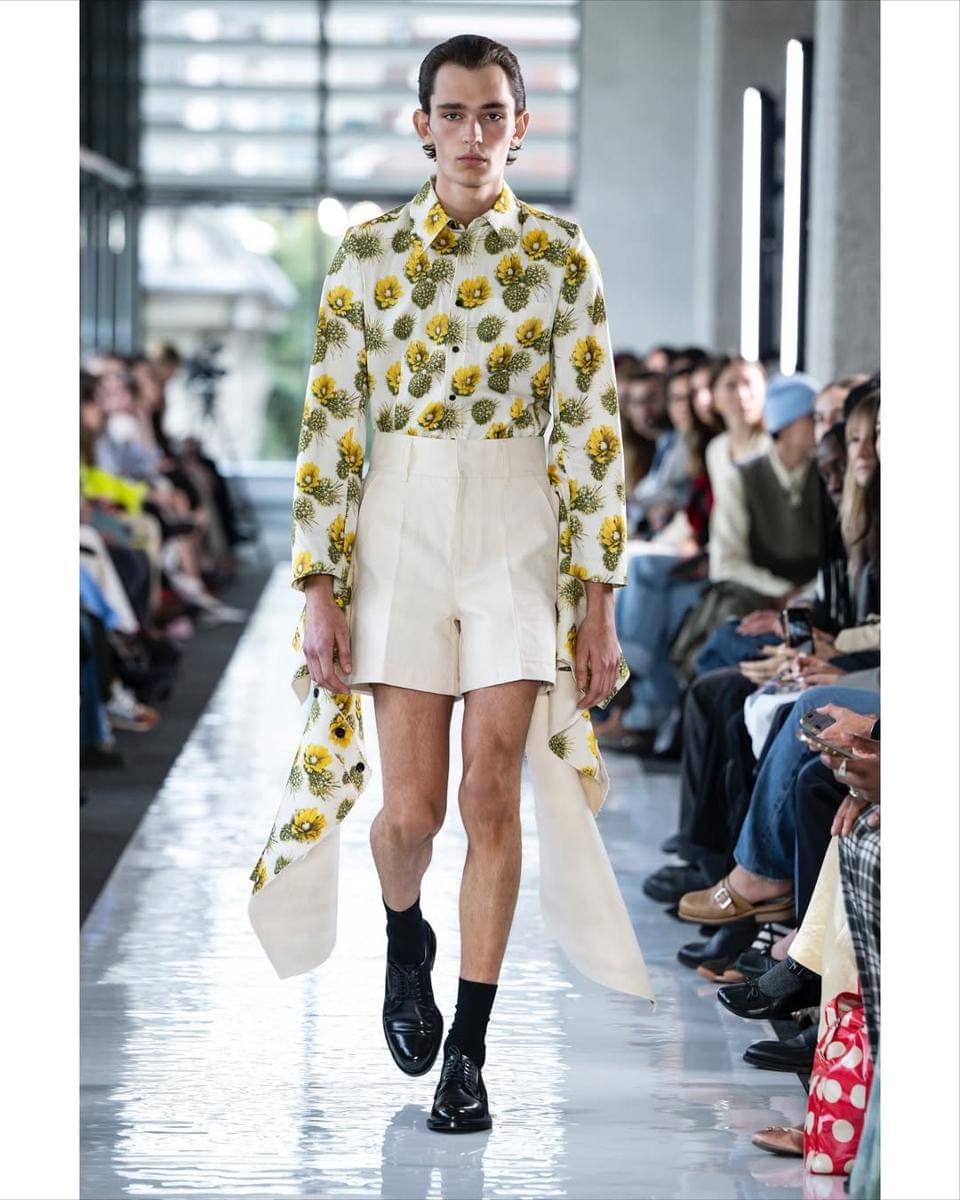 Koleksi TOGA S/S '26 di London Fashion Week (instagram.com/togaarchives)