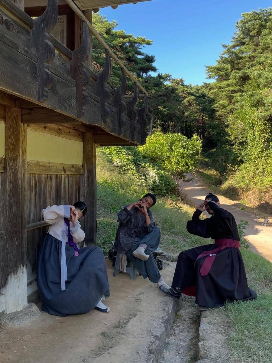 Di balik layar The Murky Stream (instagram.com/parkseoham)