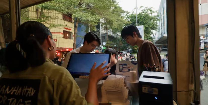 potret XngHan eksplor Blok M 