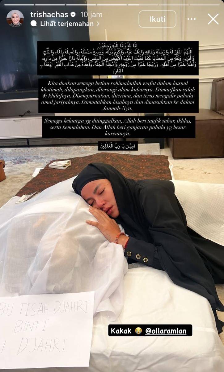 potret pemakaman ibunda Olla Ramlan 