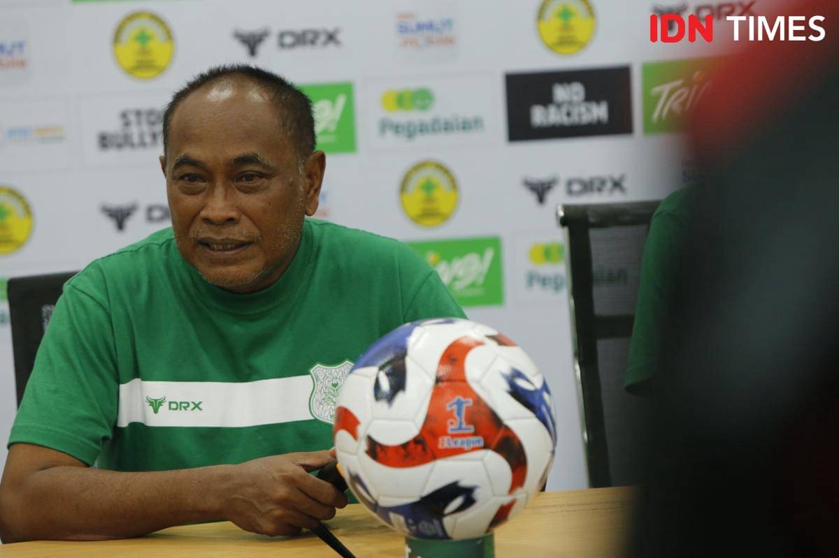Pelatih PSMS Kas Hartadi (IDN Times/Doni Hermawan)