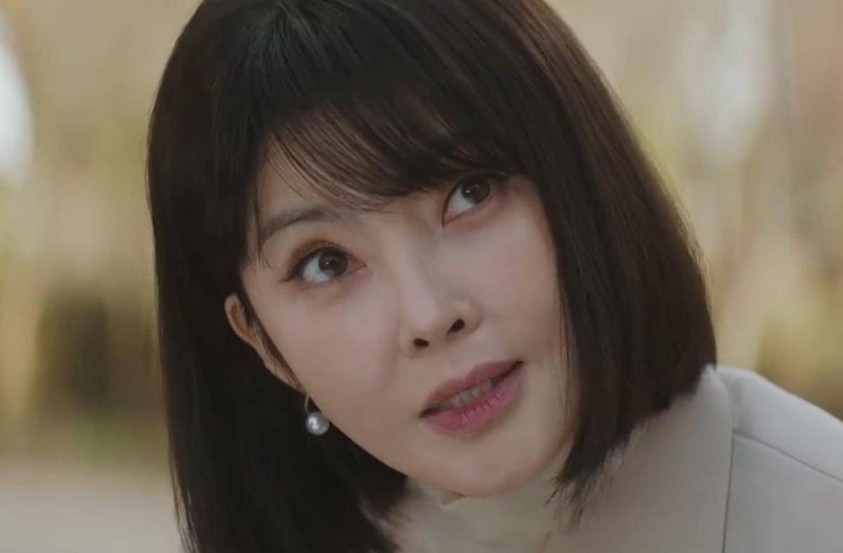 Cuplikan drama Korea Walking on Thin Ice