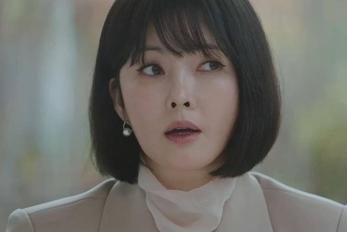 Cuplikan drama Korea Walking on Thin Ice