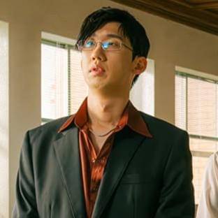 Cuplikan Lee Sang Jin di Typhoon Family