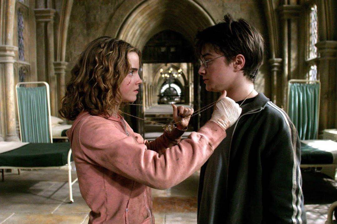 cuplikan adegan Hermione dan Harry