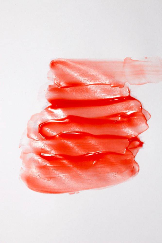 Ilustrasi lip gloss dan lip glaze
