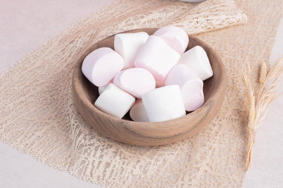 ilustrasi marshmallow (freepik.com/azerbaijan_stockers)