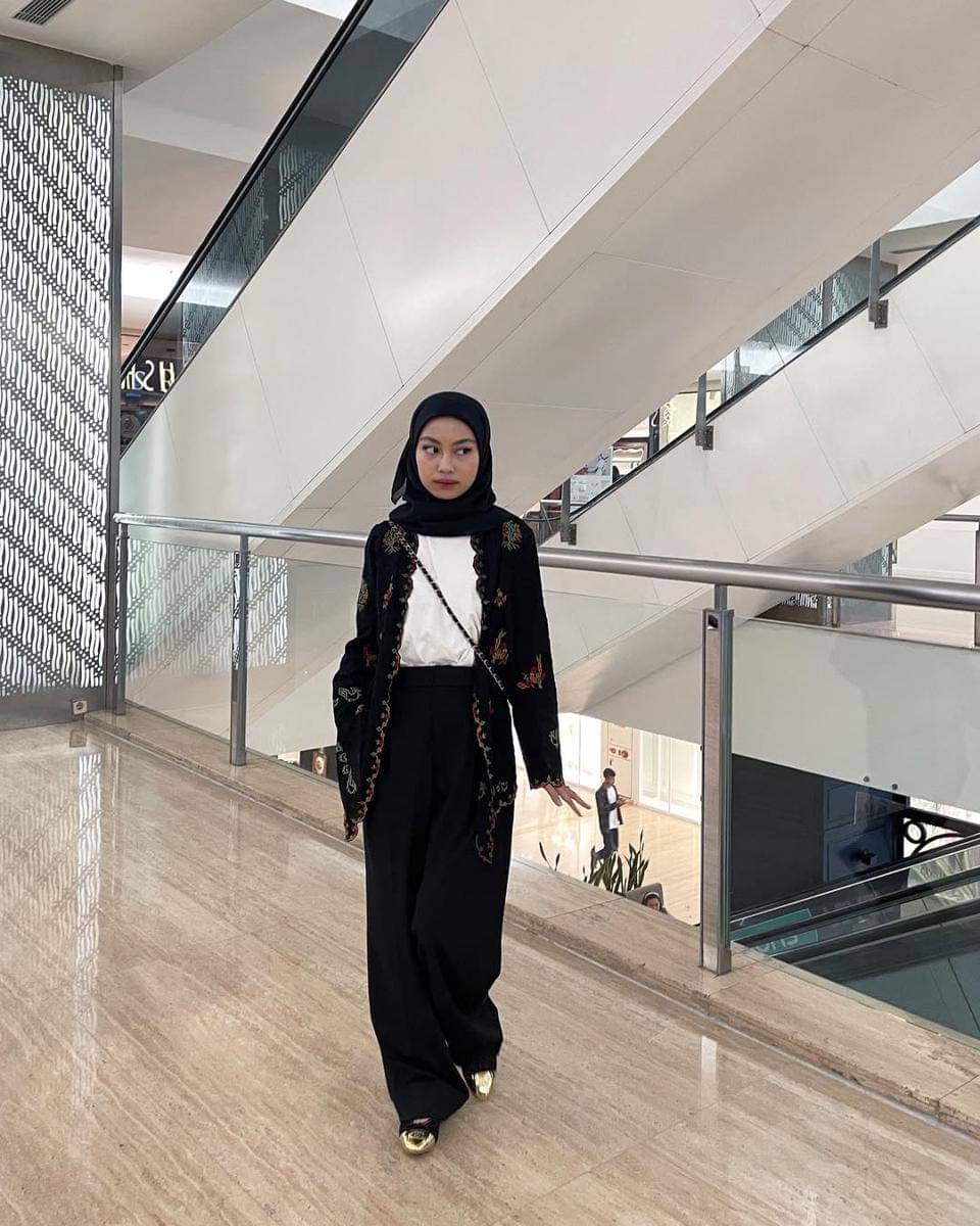 ide outfit smart casual ala Nadhifa Tsana